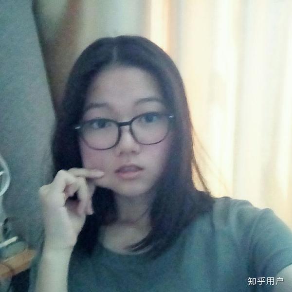 女生脸大就是丑吗?