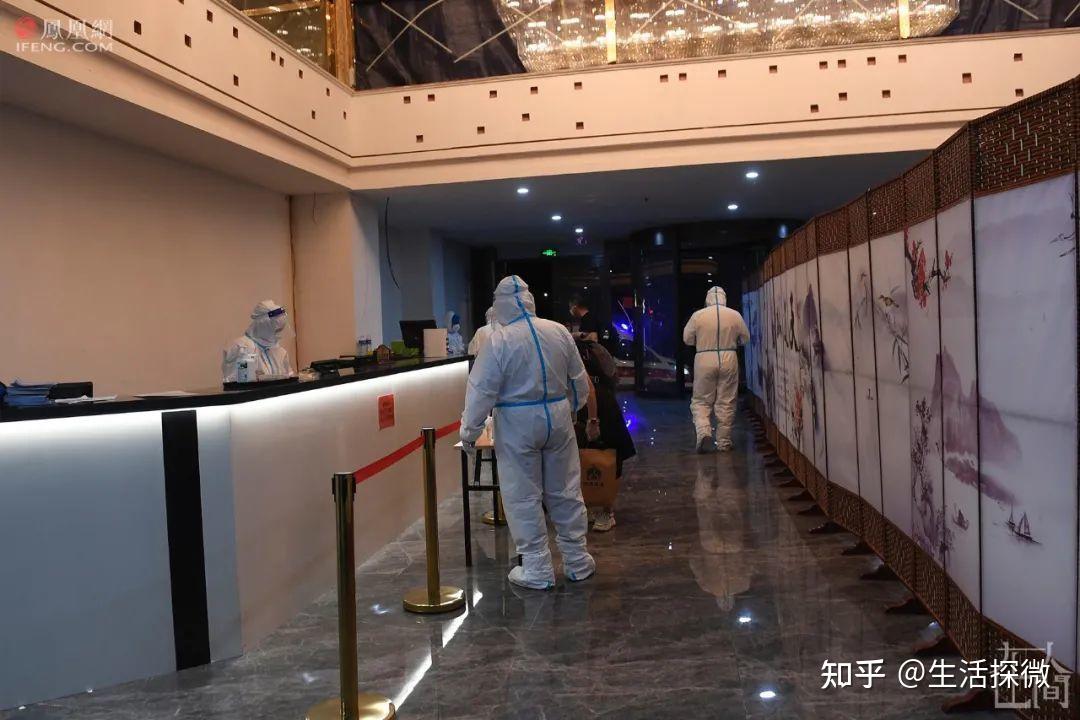 隔离酒店前台.10多分钟之后,我们到了灵武市凯悦国际大酒店.