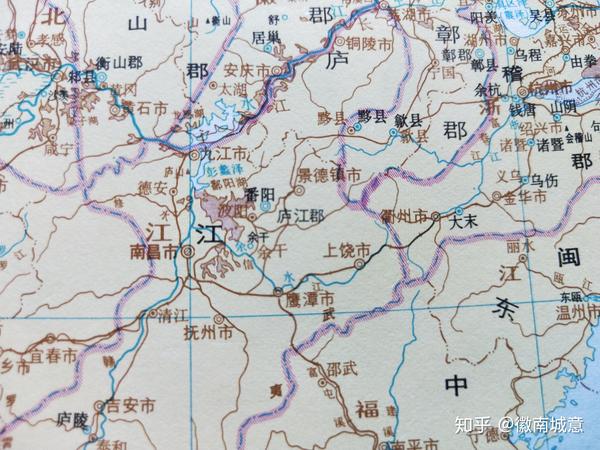 秦代设置郡县,上饶属庐江郡.