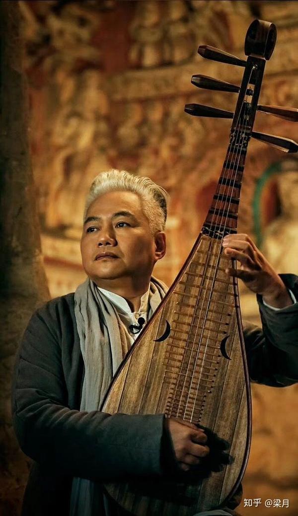 看到这个问题,脑子里第一反应就是这个人: 方锦龙,男,汉族人,1963年生
