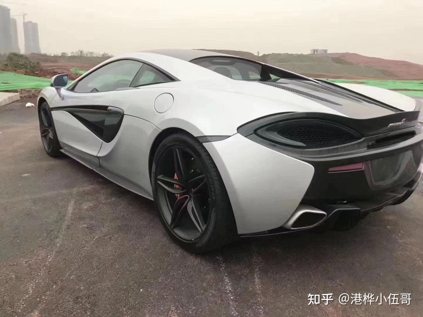 17款迈凯轮570s38tcoupe蝴蝶门定速巡航倒车影像底盘升降蓝牙系统中控