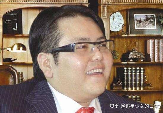 曾花5000万娶车晓12年败光125亿家产的山西首富李兆会今被悬赏2000万