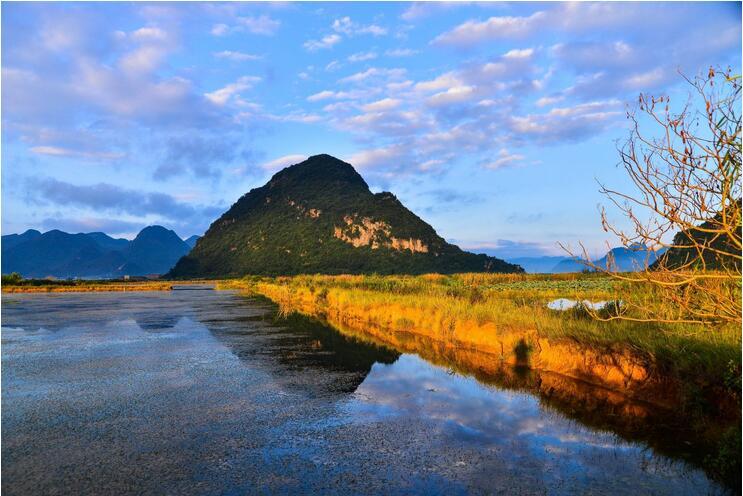 文笔塔,西华山,普者黑,坝美,广南八宝景区等,而且,文山州的麻栗坡