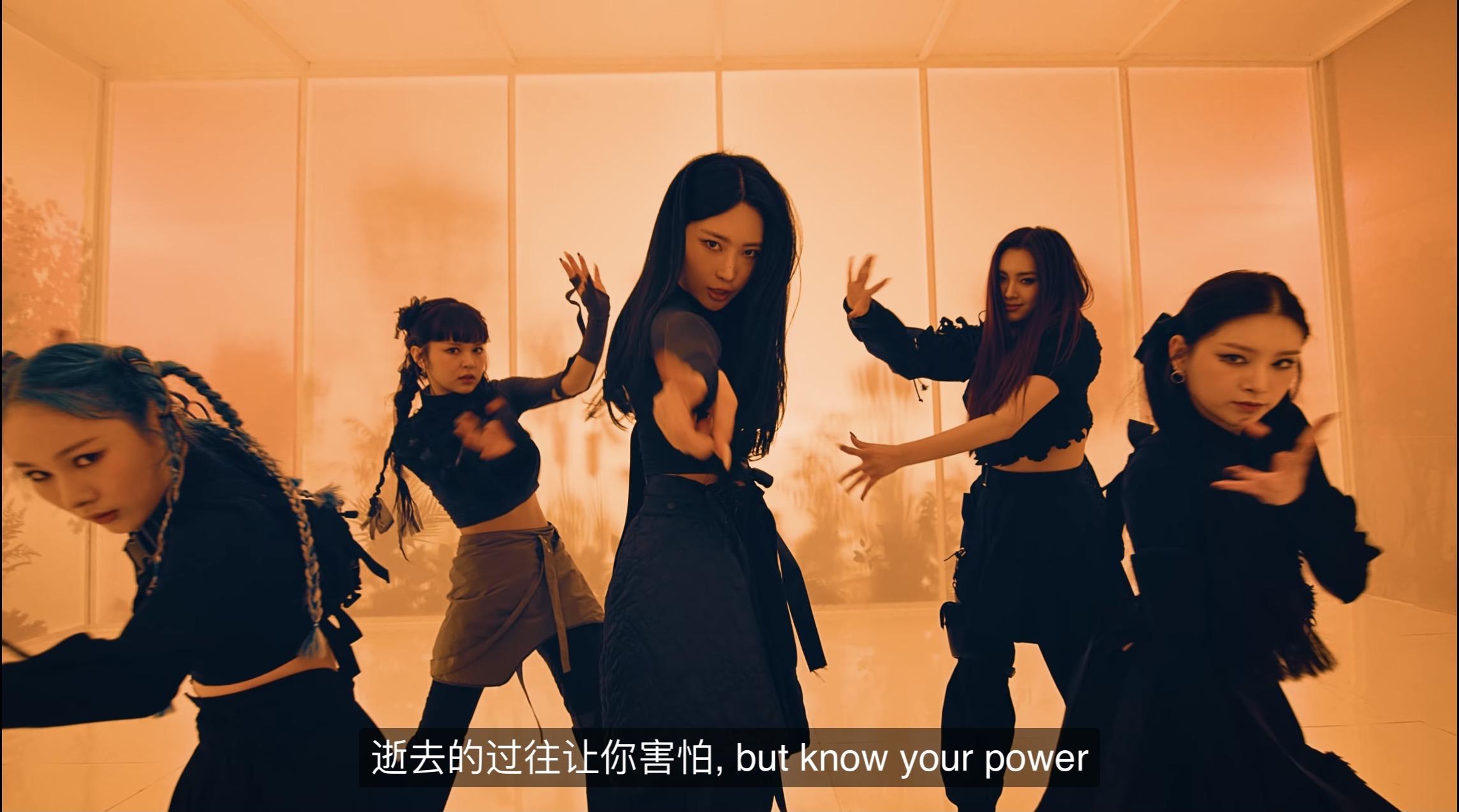 如何评价everglow5月25日回归新曲first