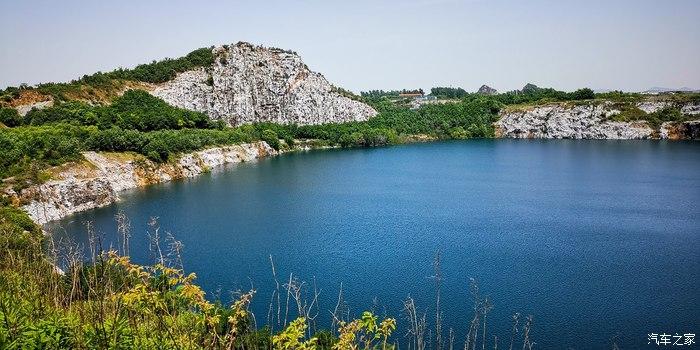 苏州西山废弃矿坑苏州西山环山公路苏州西山环山公路苏州西山废弃矿坑