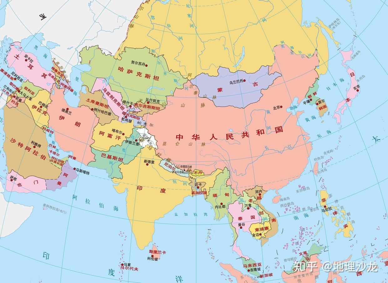 印度和中国这两个国家你觉得哪个国家的地理位置更好