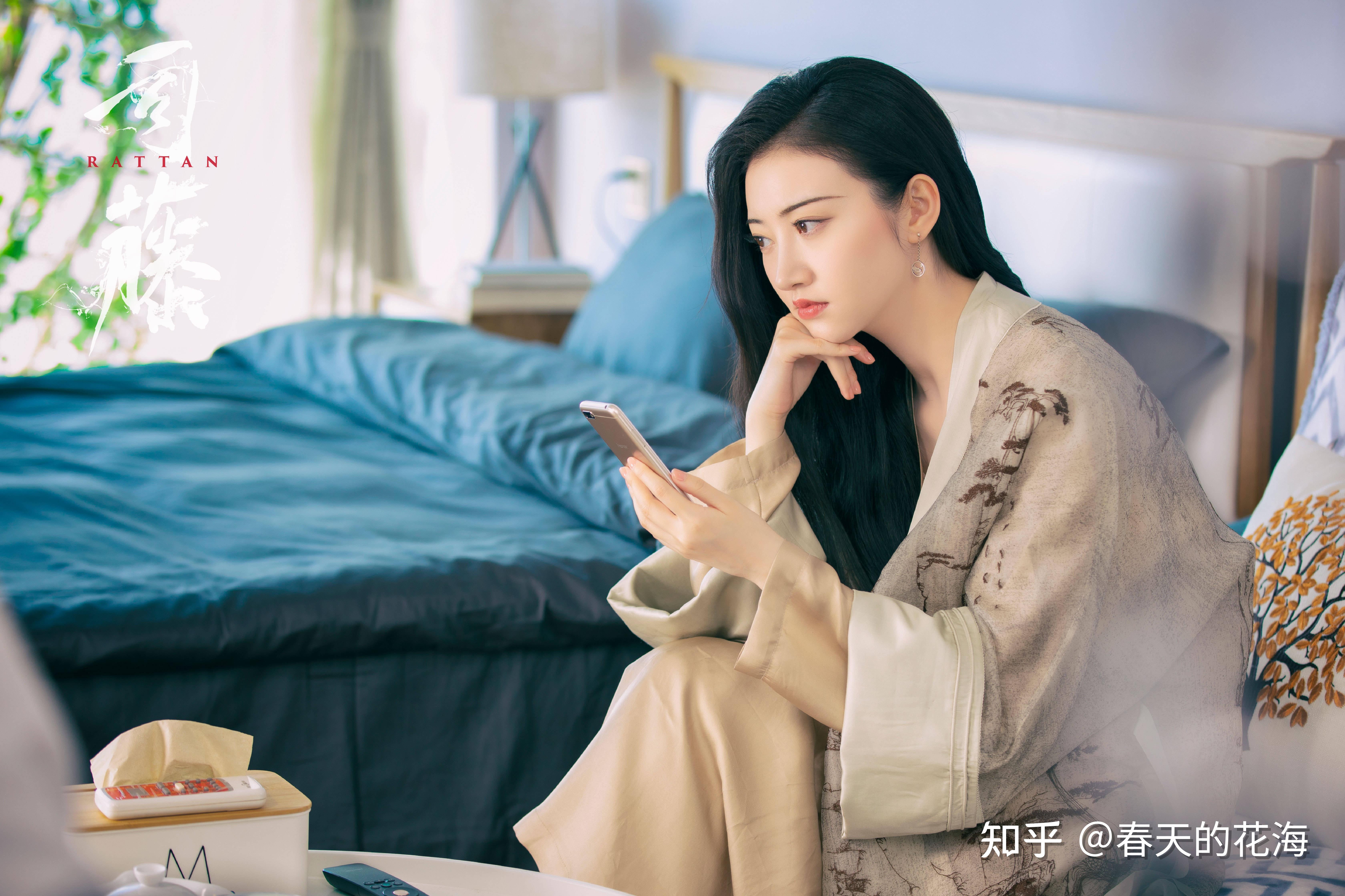 如何评价景甜在《司藤》中的表现?