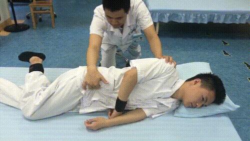 美言善信康复课堂:脑卒中康复训练方法——bobath握手