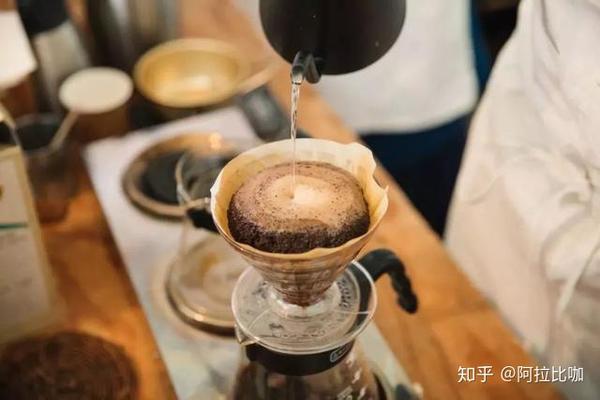 想喝手磨咖啡,是买咖啡豆还是胶囊咖啡?