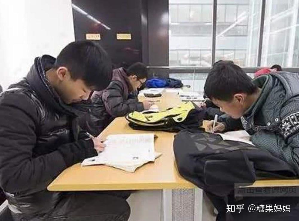 高中生公认的5个"帅气"动作,学霸信手拈来,学渣只能隔