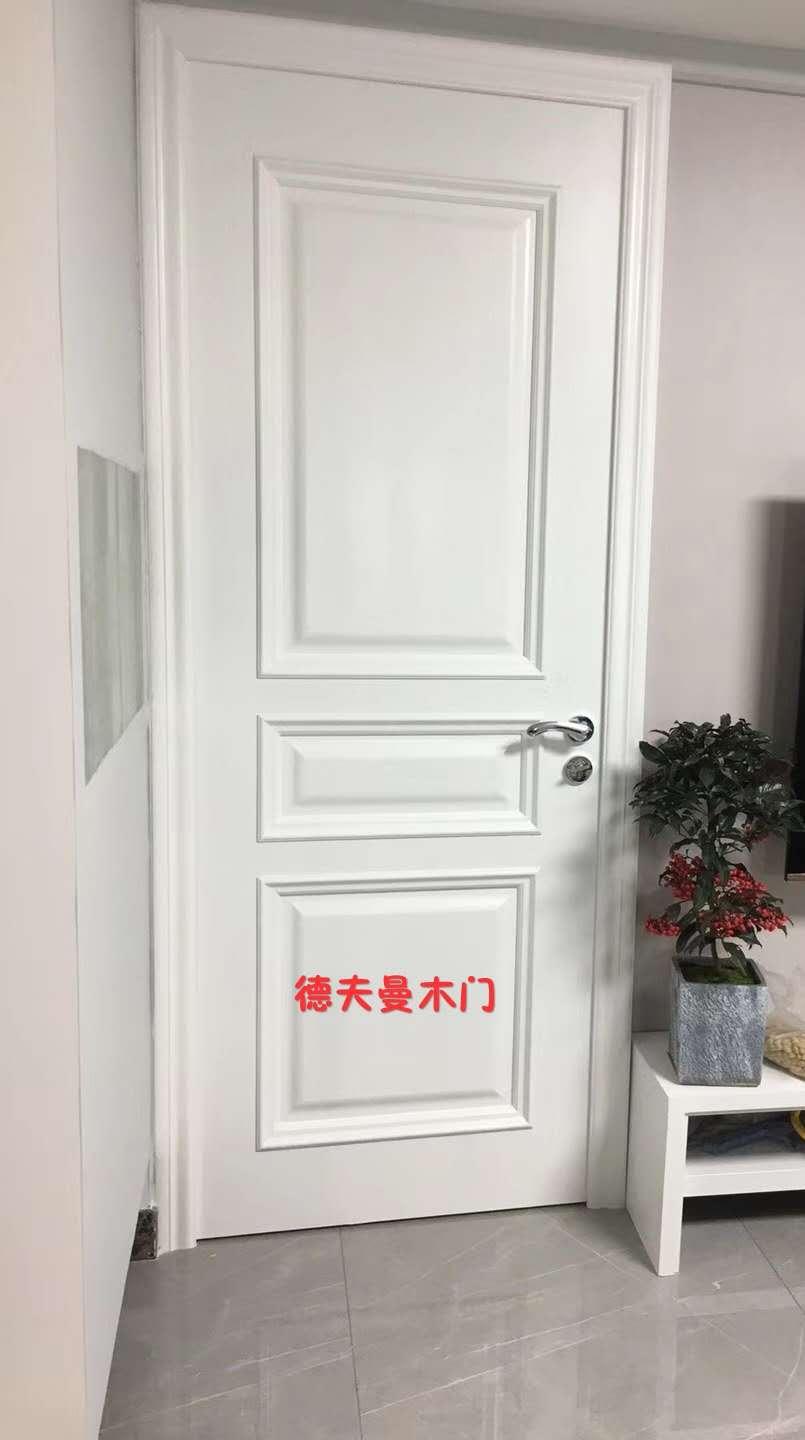 实木烤漆门扣线的好看还是平板的好看