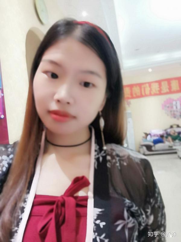 有哪些是同一个人而颜值相差甚远的照片?
