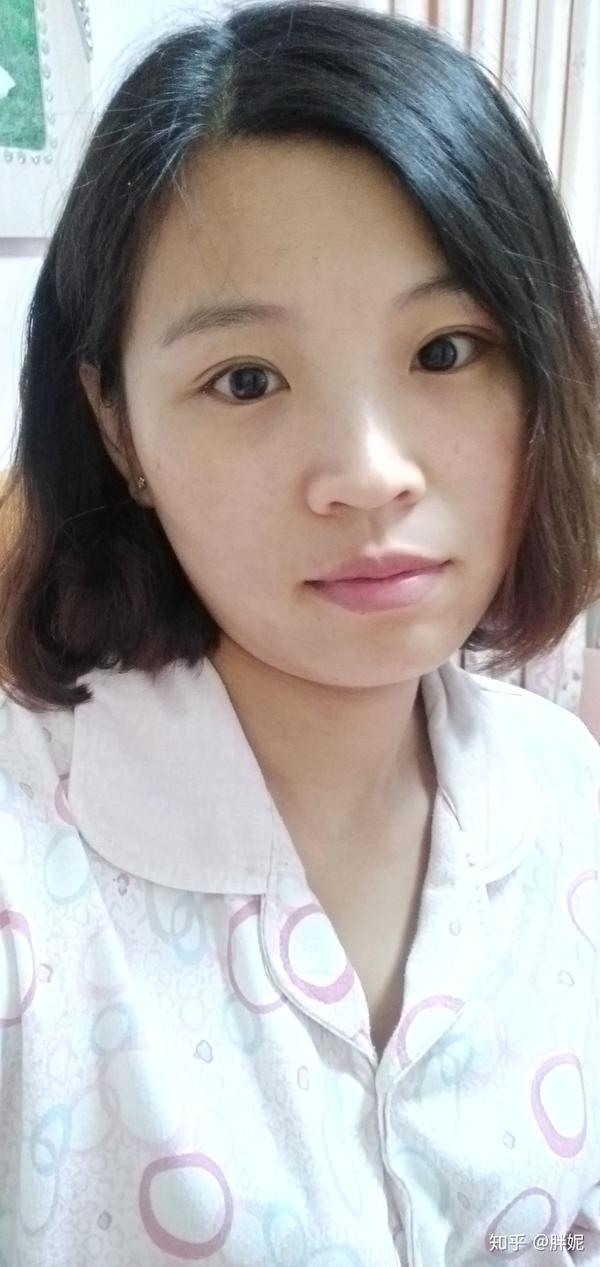 身为真正的素颜美女是种怎样的体验?