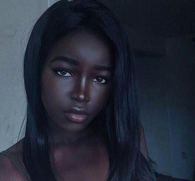 有哪些长得非常漂亮的黑人女性?(要非混血)?