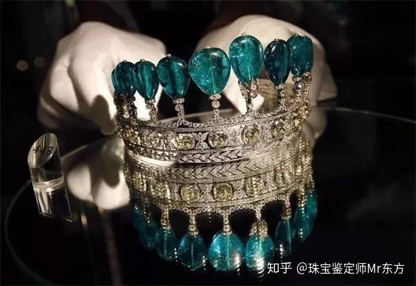 鱦ĶݡChaumet