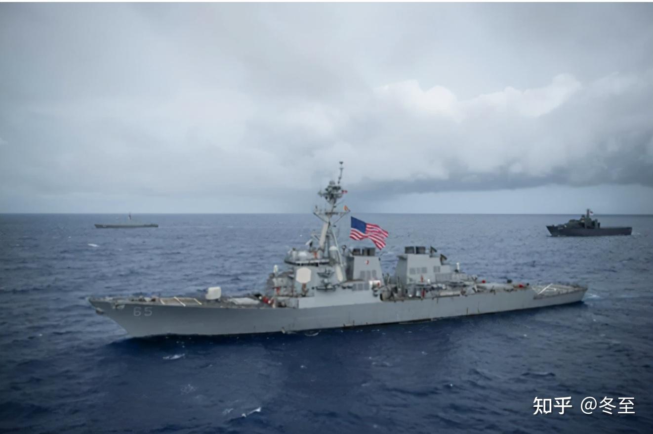 美国导弹驱逐舰非法强闯南海,南部战区重磅发声:海空兵力已出动