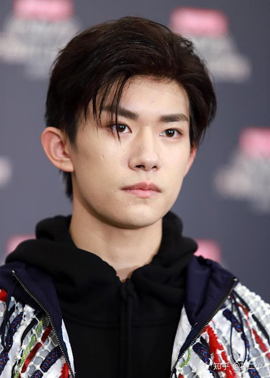 本届香港电影金像奖最大的意义,易烊千玺成为内地偶像