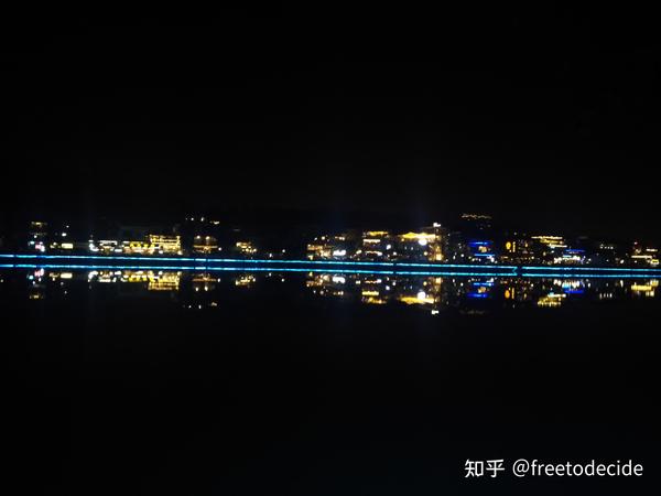 (图片为岩前村夜景)