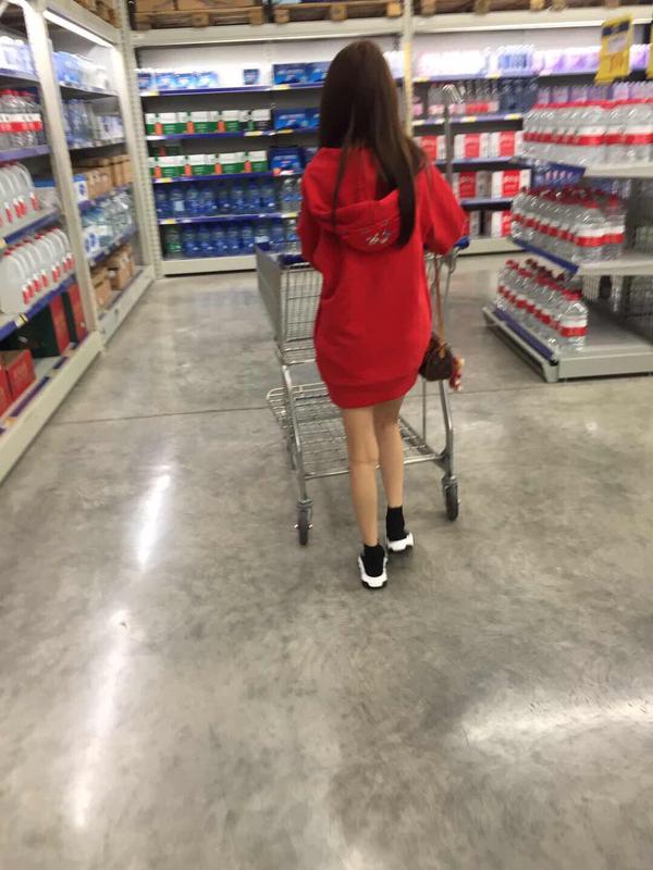 最爱的女孩子的背影 偷拍的 留个念想