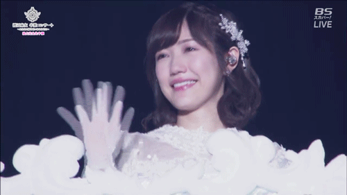 前akb48成员渡边麻友宣布引退:因个人健康原因.