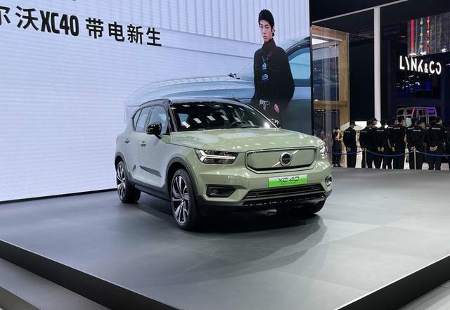 沃尔沃xc40 recharge广州车展上市,售价35.7万元