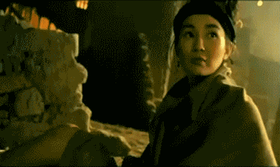 《新龙门客栈》 只要看过的人相信都忘不了灵动中带有柔媚,风骚却又