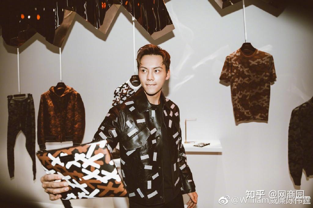大家是否被陈伟霆的港风俘获了我们的眼与心.