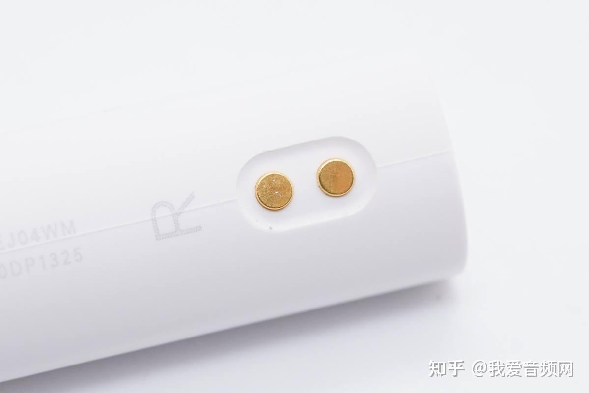 爆款tws耳机拆解分析看看小米air2se配置如何