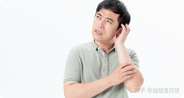 都是耳朵疼,外耳道炎与中耳炎有什么区别?