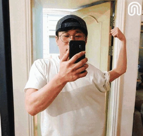 不同类型情侣拍照pose大全,你get√到了吗?