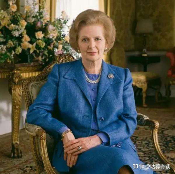 到第一位英国女首相,再到身被骂名溘然长逝,撒切尔夫人的一生辉煌过