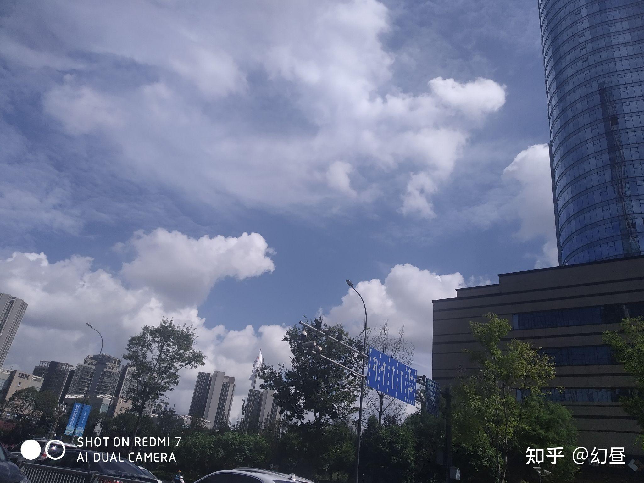成都10年来仅200多个晴天为什么晴天这么少想去旅游请问具体天气情况
