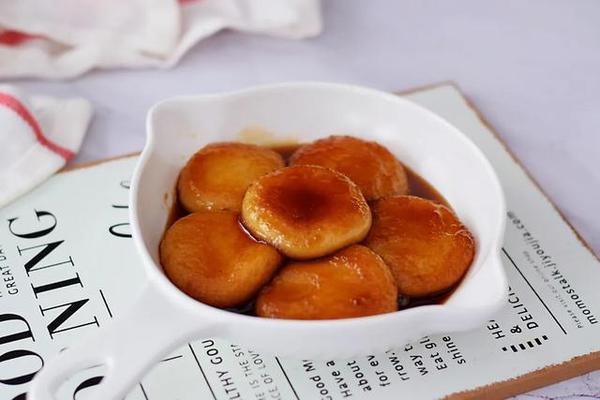 by 茹絮 · 食材清单 · 糯米粉80克 温水65克 红糖30克 开水小半碗