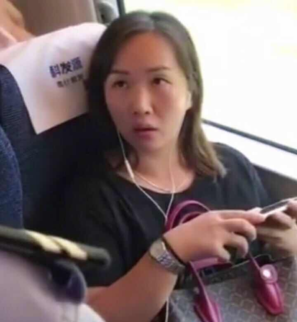 高铁女座霸人肉图片