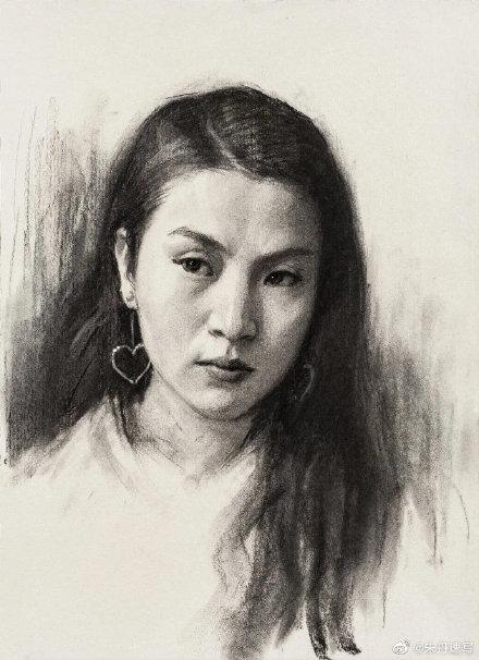 素描画人物模特应该怎样观察美术集网校整理知识点记得收藏