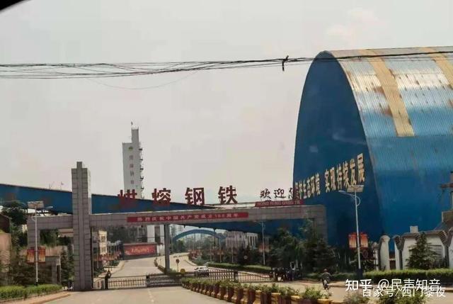 河北邯郸武安市烘熔钢铁大量黑烟排放疑似监管缺失