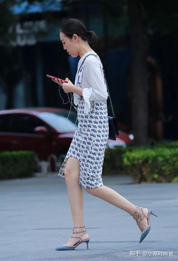 高跟鞋时尚又气质,让女性带着十足的女人味 - 知乎