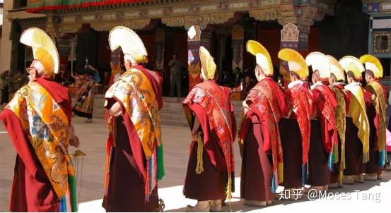 从神明到人间十萨满在人与神之间