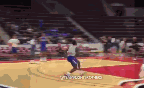 那些令人血脉偾张的罚球线扣篮