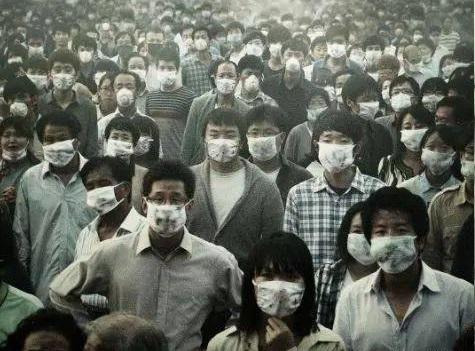 疫情与胡焕庸线:灾难与繁华的交融共生