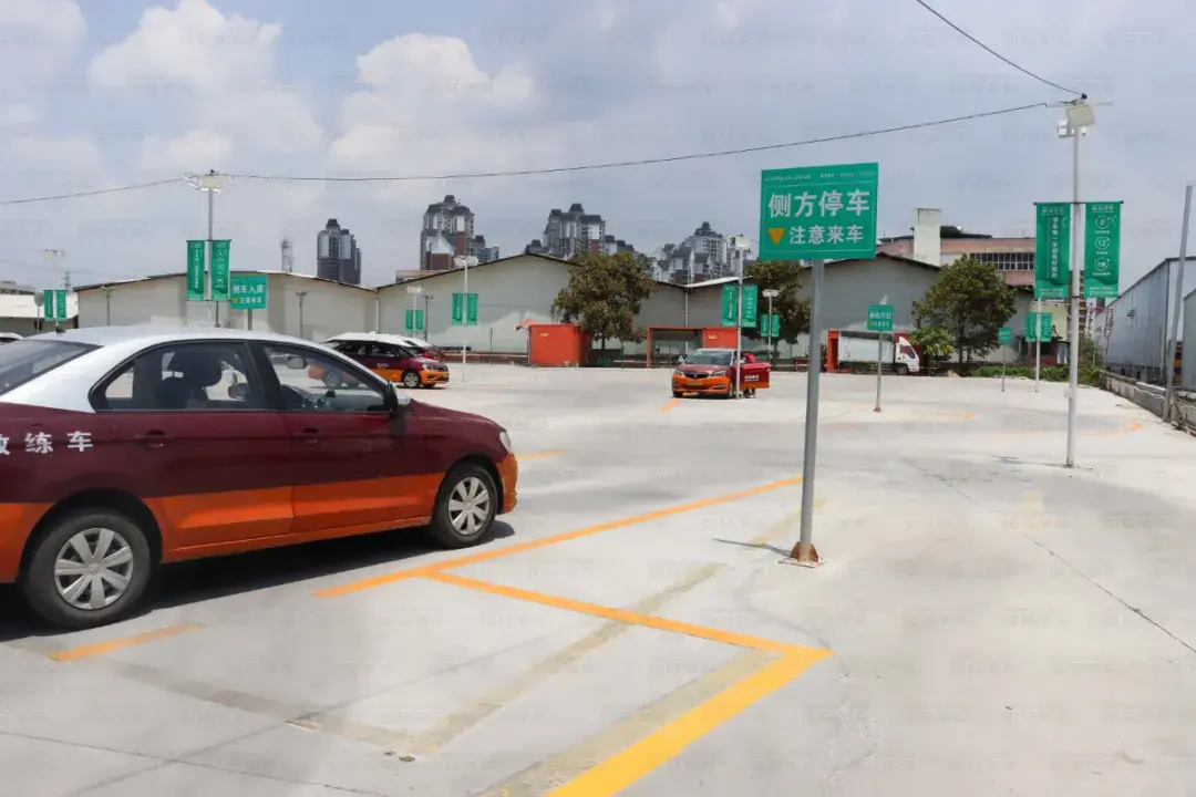 来加马实力雄厚加马学车成立至今,在广州已拥有50 直管训练场地,覆盖
