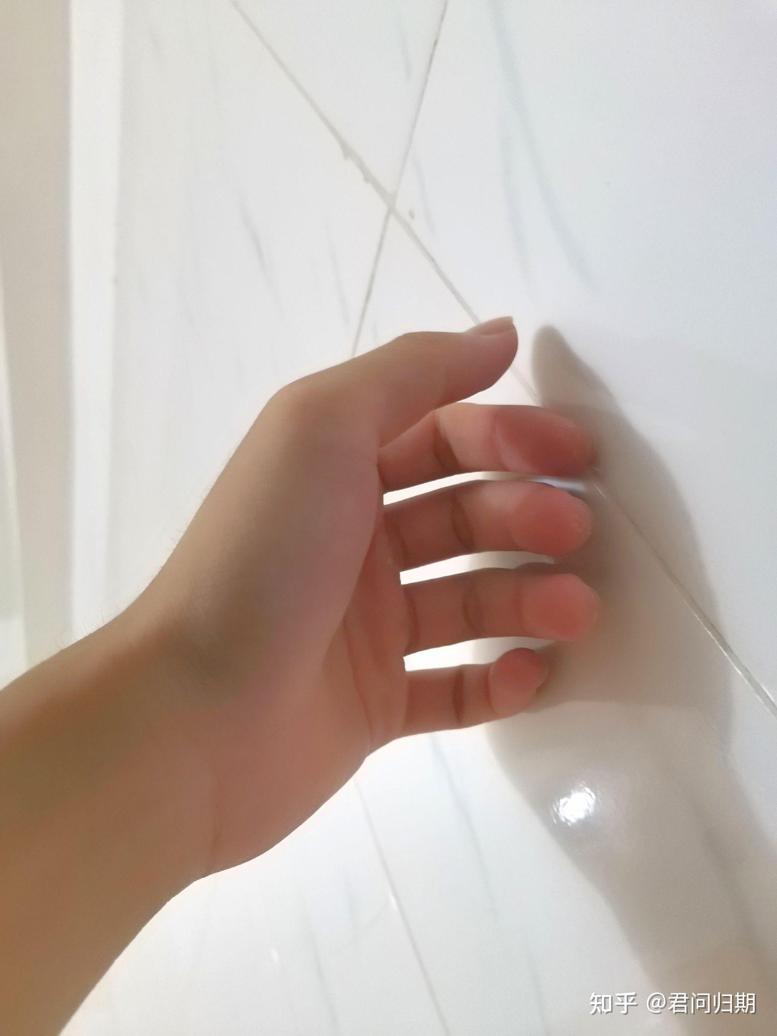男孩子的手什么样才算好看
