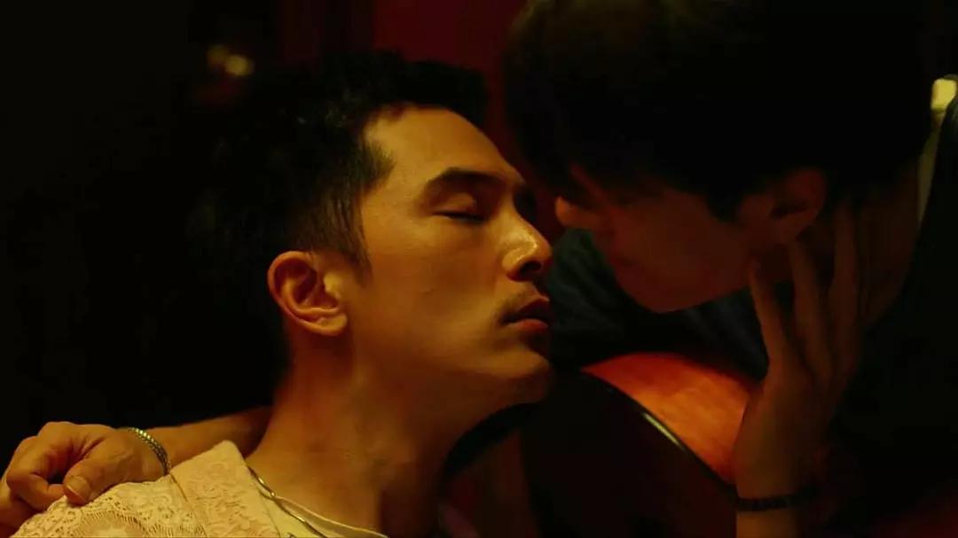 谁先爱上他剧照