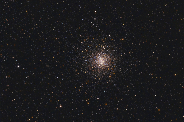 m6,ngc 6405,疏散星团,天蝎座,星等4.2 (蝴蝶星团)