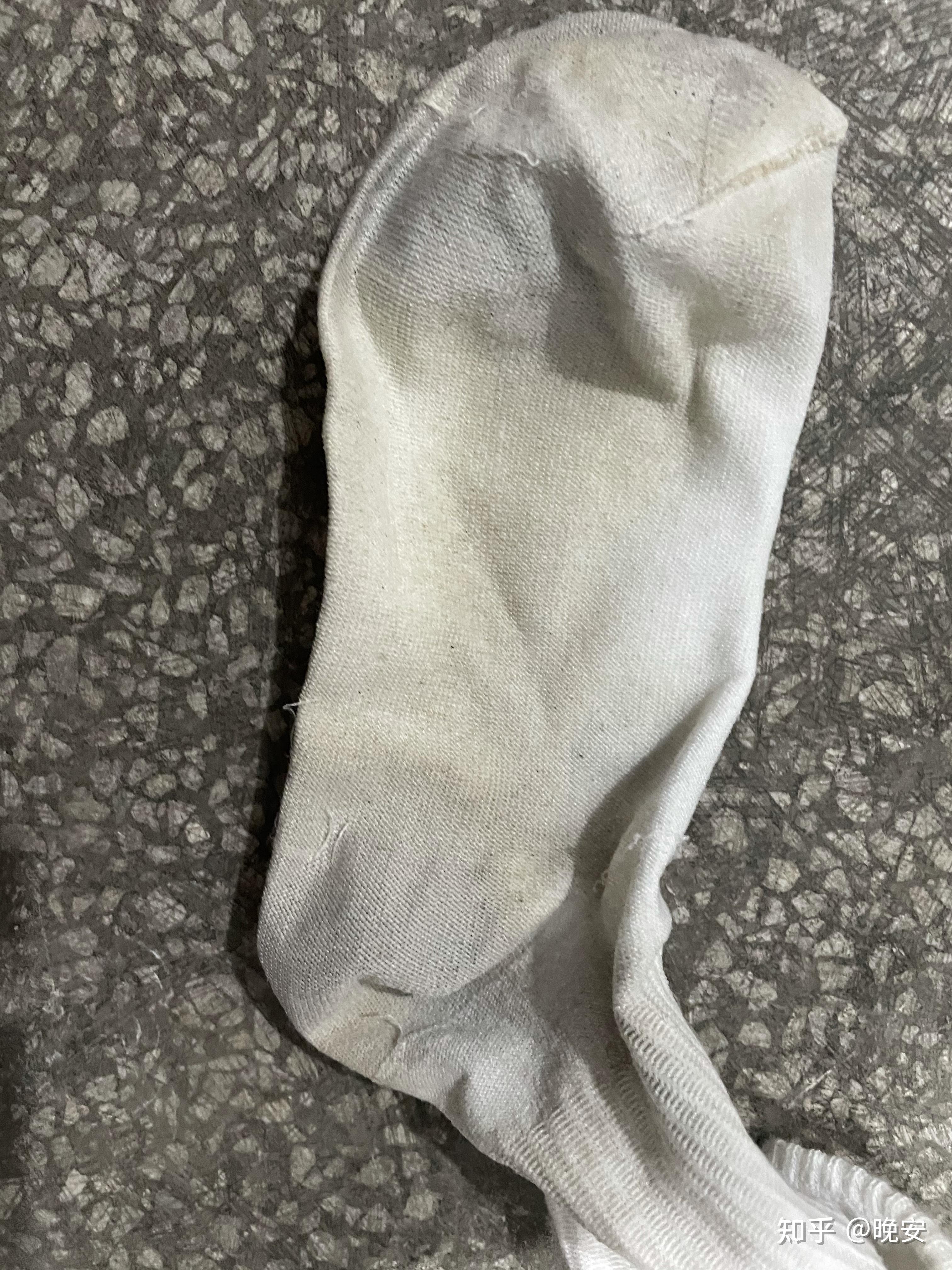 女生的脚真的不臭吗
