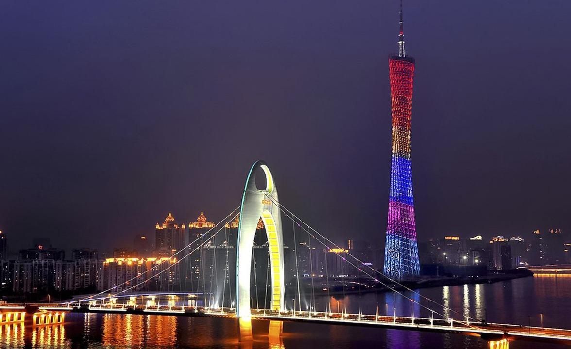 中午抵达白云机场,想去广州塔和夜游珠江,应该如何安排时间