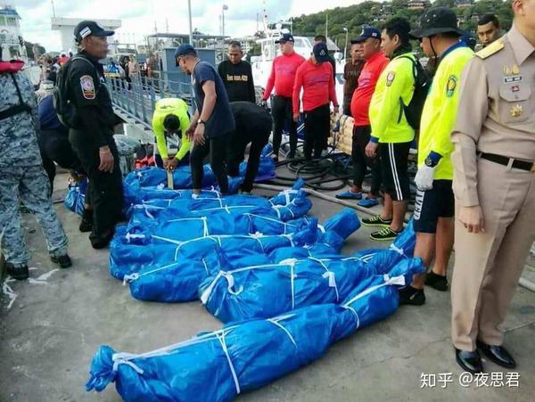 普吉岛翻船已致 1 名中国游客溺亡,50 名中国公民失踪