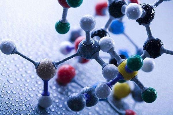 分子中有羧基能发生什么反应范围不要太广