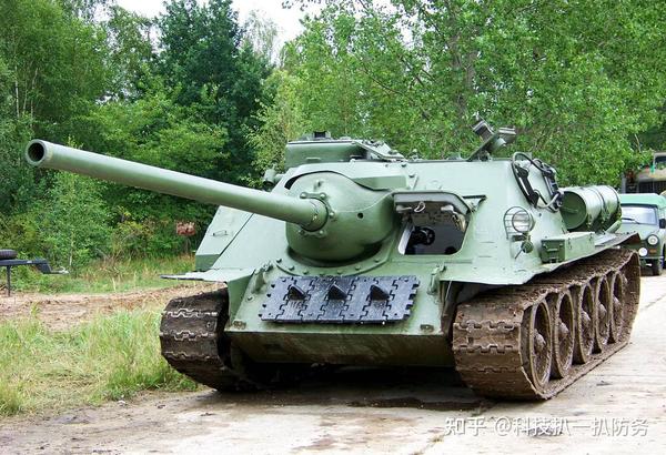 苏联isu122坦克车面临火炮不足隐患但实力不俗