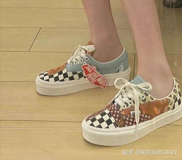 万斯腰果花拼接 vans era 复古限定不对称棋盘帆布鞋